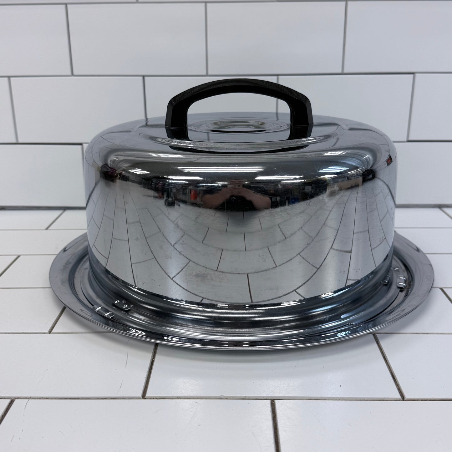 Everedy Chrome Locking Lid Cake Carrier Vintage Metal Dome