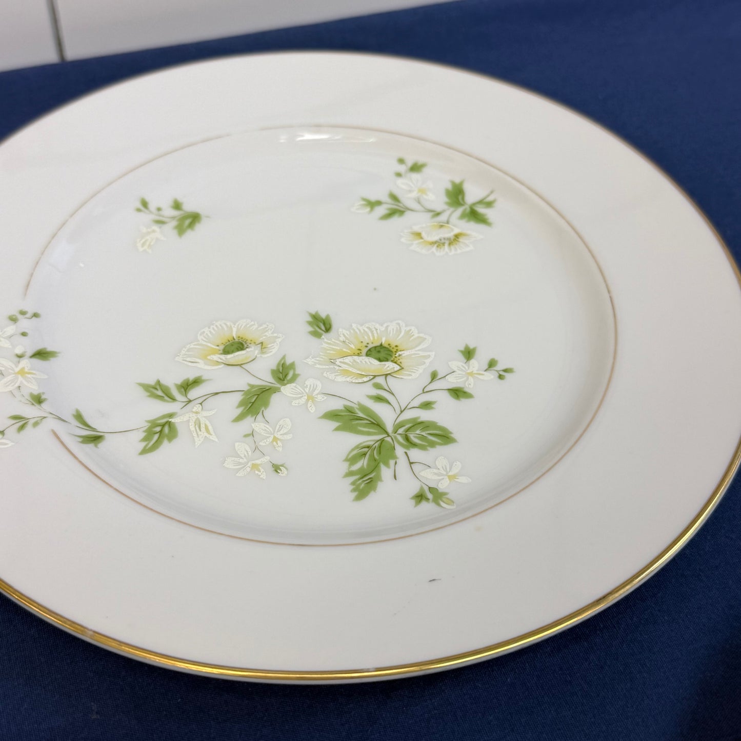 Fashion Manor Summertime Fine China Plates Set of 7 Japan
