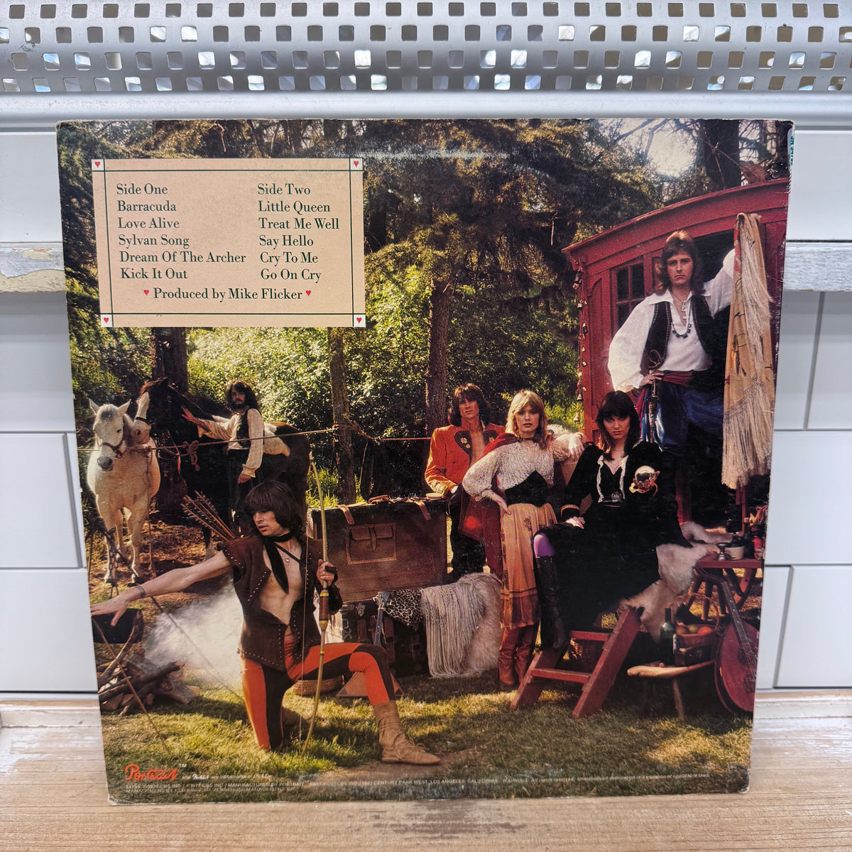 Heart Little Queen Vinyl Record, 1977 – Portrait JR 34799