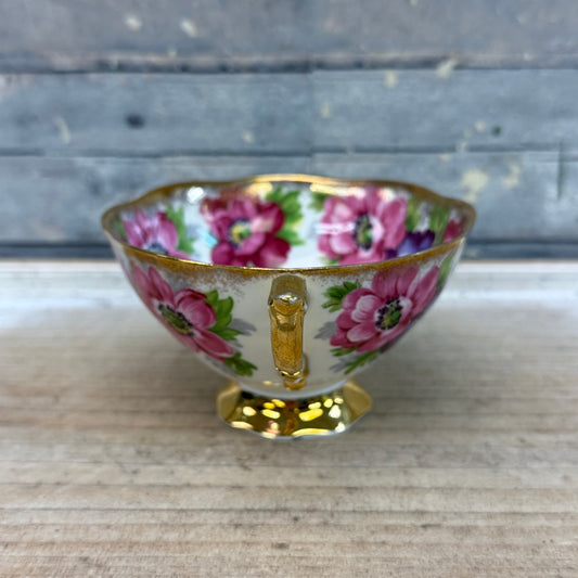 Royal Standard Carmen Bone China Teacup & Saucer