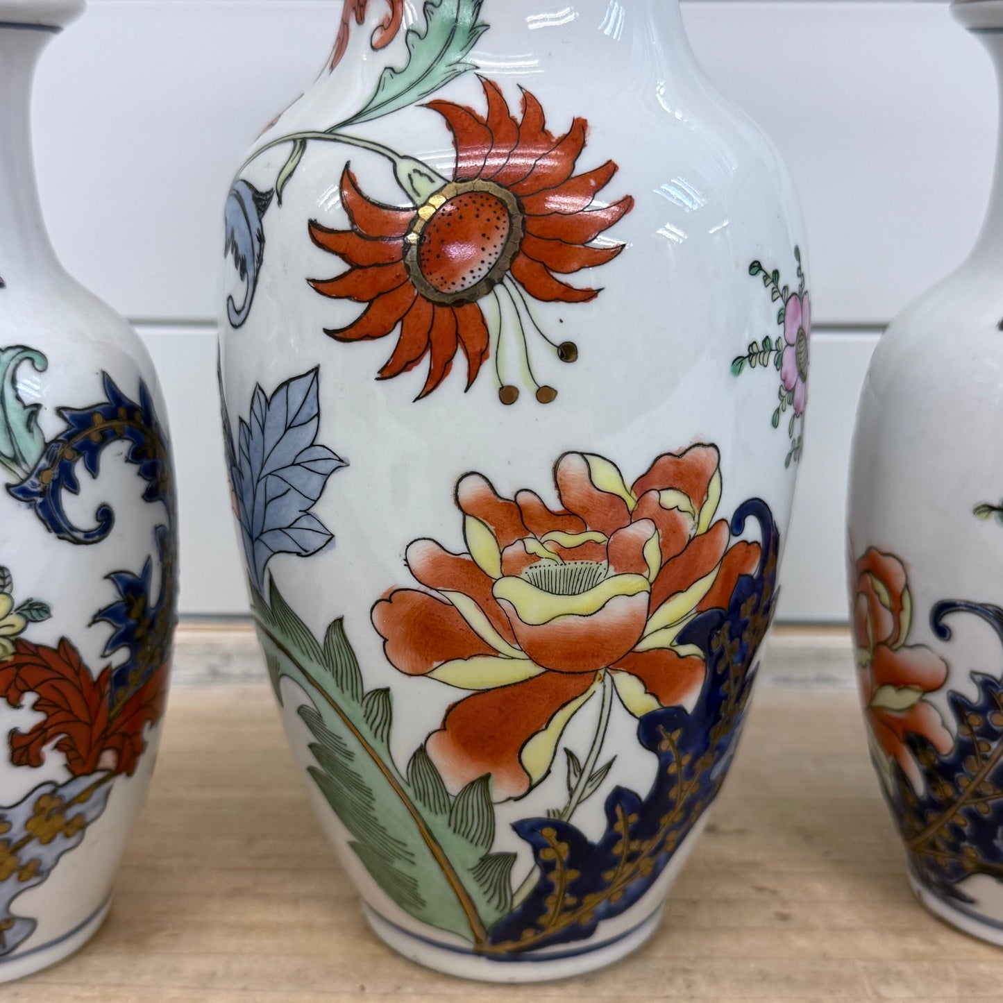 Fleury by Toyo Tobacco Leaf Style Porcelain Vases Set of 3 1988
