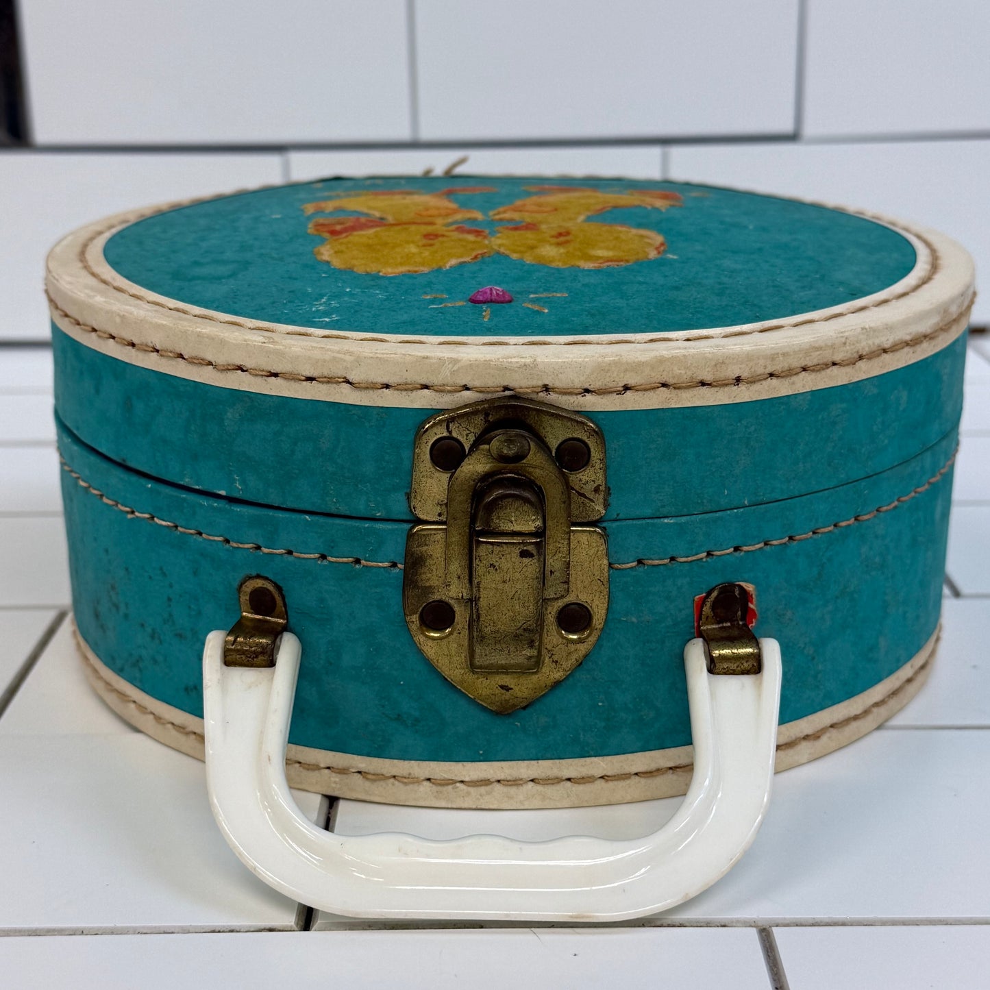 Luce Children's Duckling Hatbox Travel Case Vintage 1950s