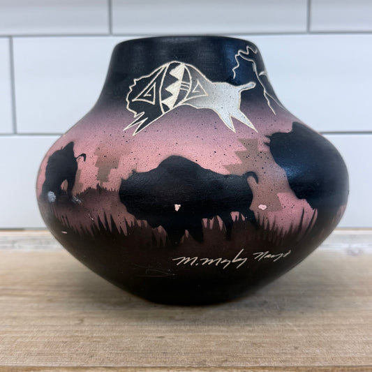 Hozoni Pottery Vase Signed Southwest Navajo Style