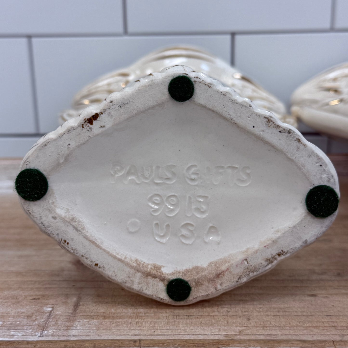 Pauls Gifts Rococo Revival Floral Vases