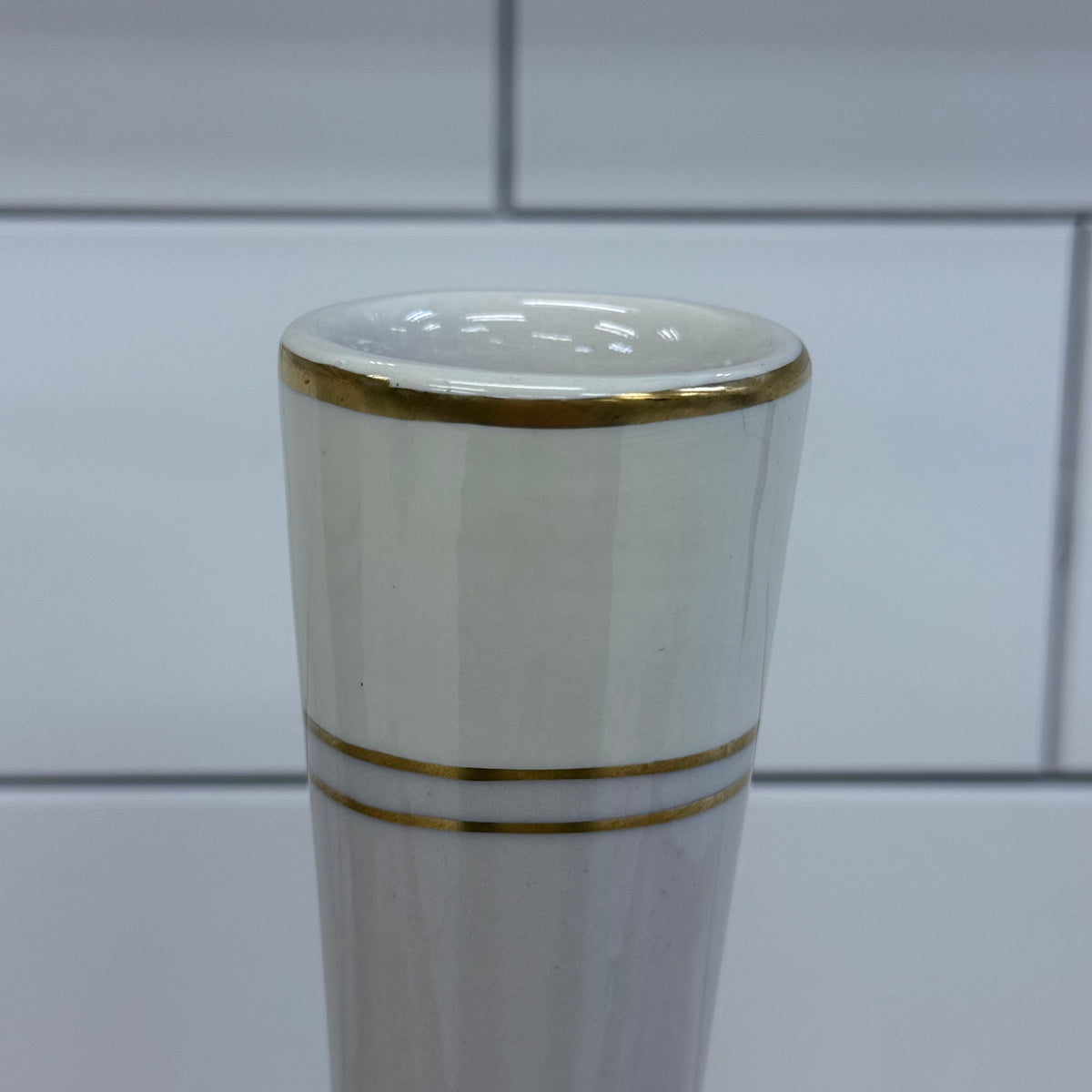 Mayer China Bud Vases Pair 1988