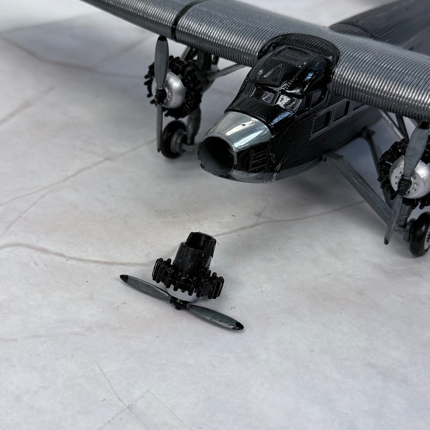 ERTL Auto World Die Cast Airplane Banks Lot 7