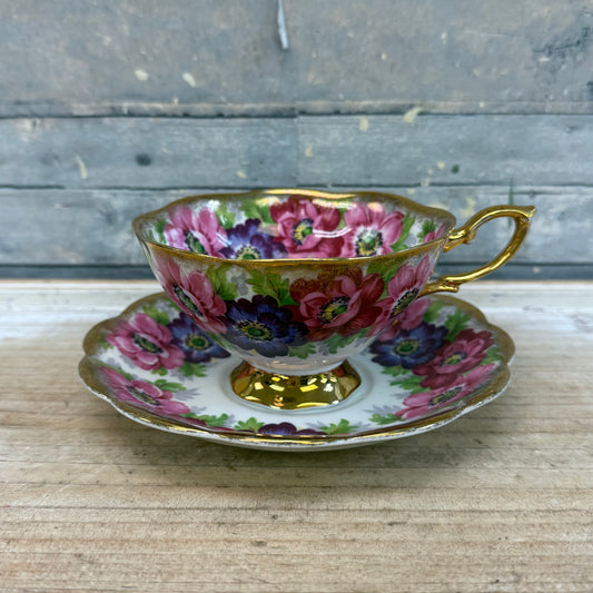 Royal Standard Carmen Bone China Teacup & Saucer