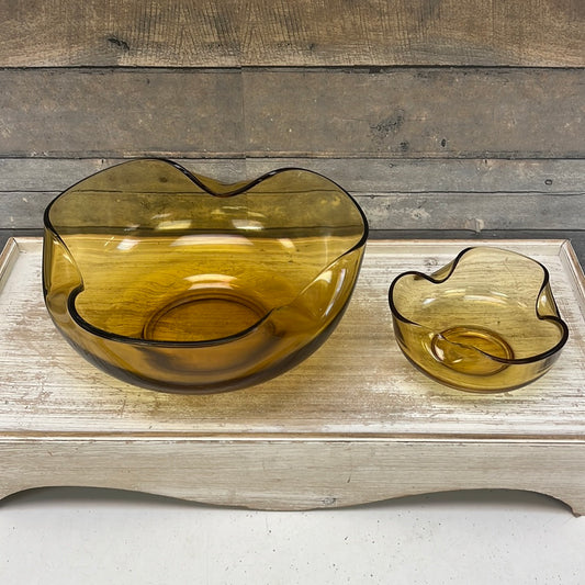 Mid-Century Amber Glass Serving Dishes, Set of 2