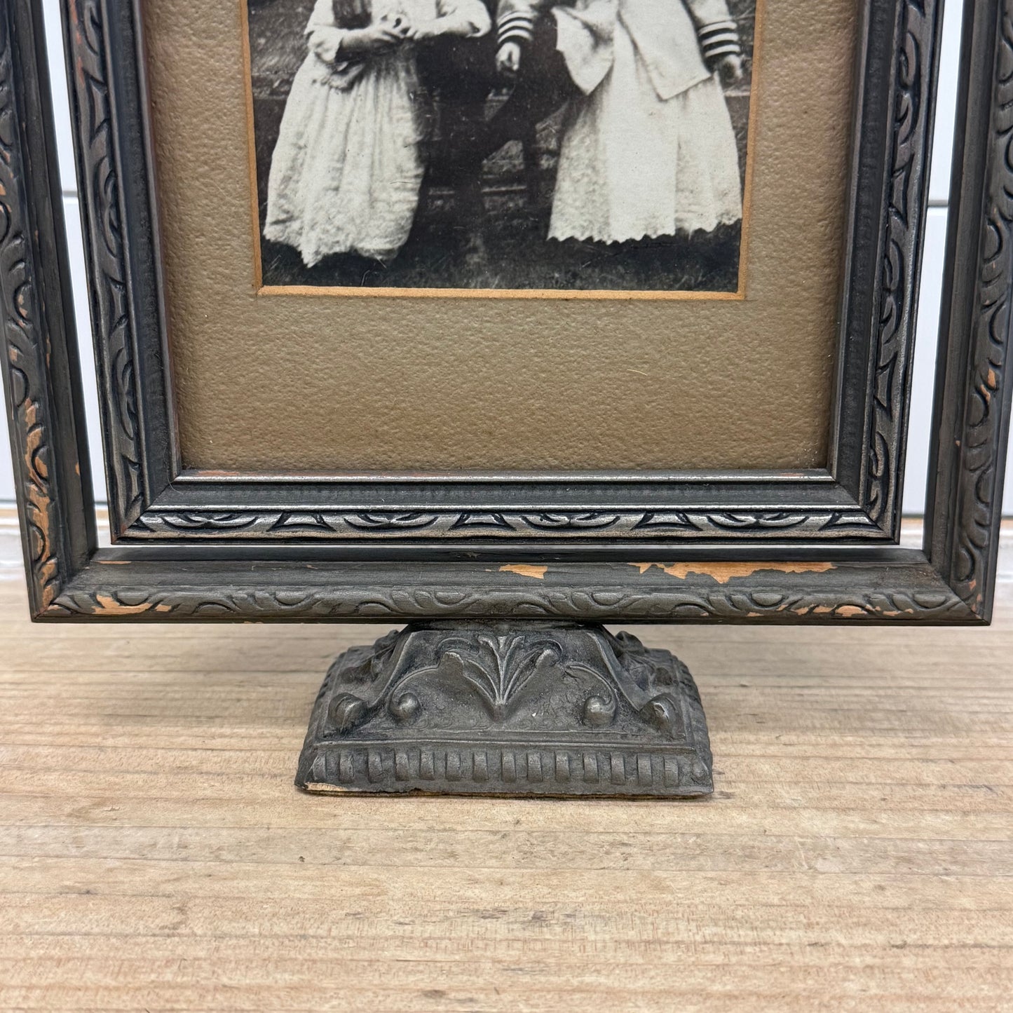 Antique Art Deco Picture Frame with Vintage Family Photo 1920s
