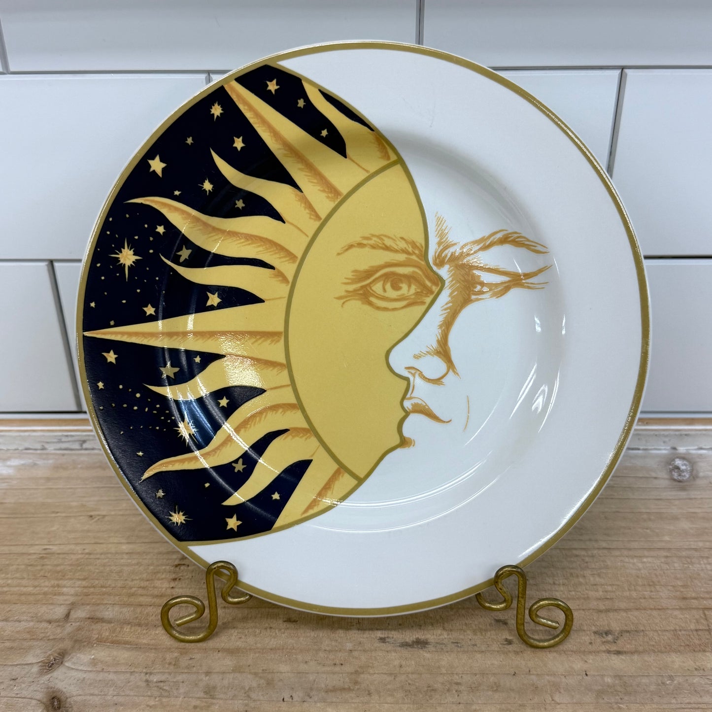 Vitromaster Galaxy Sun Moon Celestial Stoneware Plate 1993