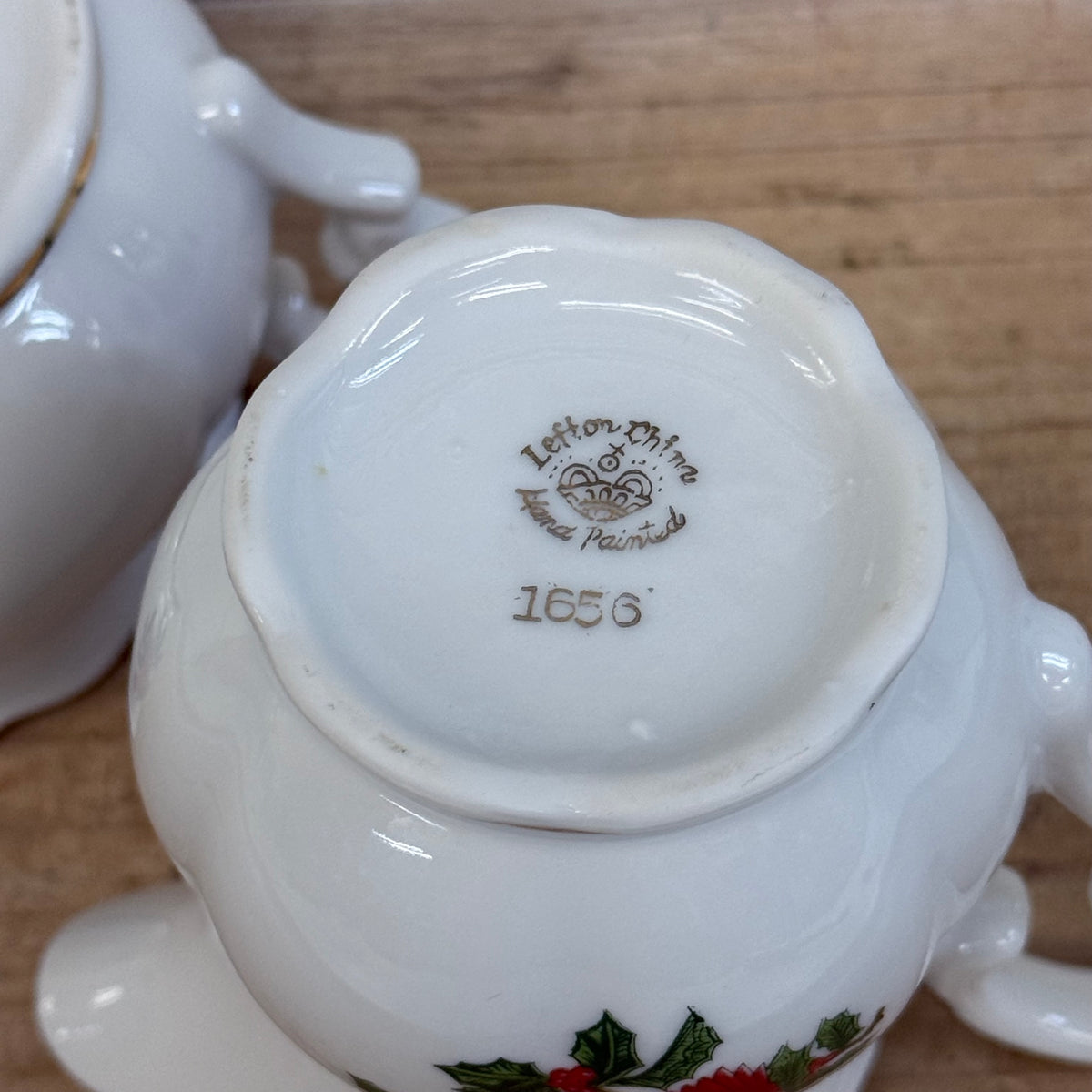 Lefton Cardinal Holly Creamer & Sugar Bowl Christmas