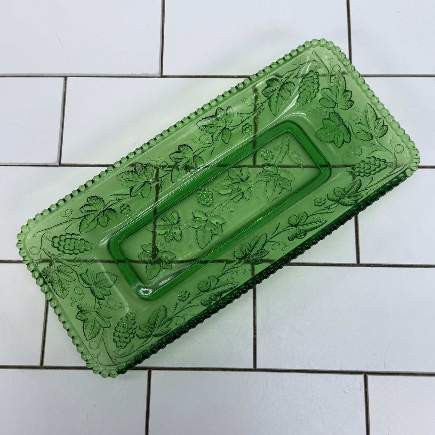 Indiana Glass Fruits Green Relish Dish Grape Vine