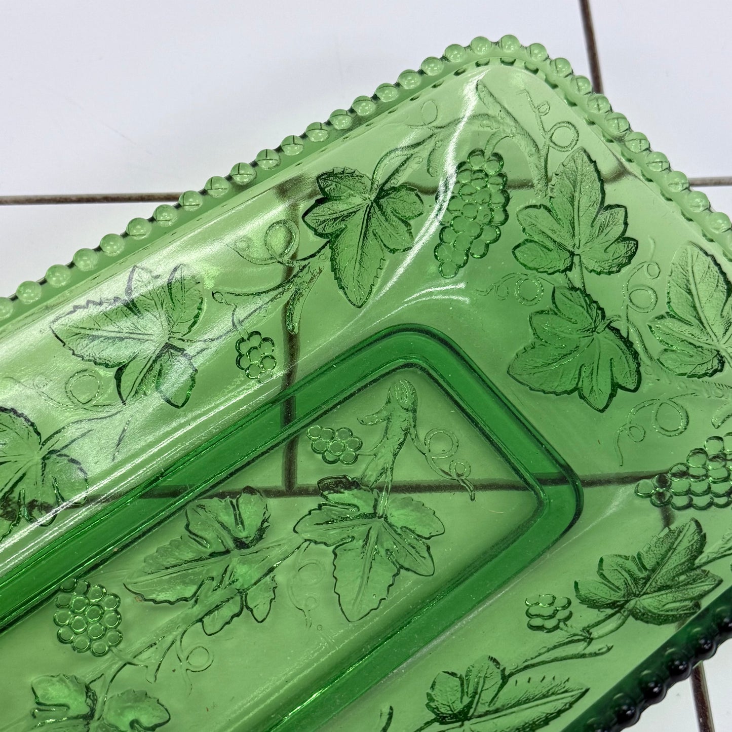 Indiana Glass Fruits Green Relish Dish Grape Vine