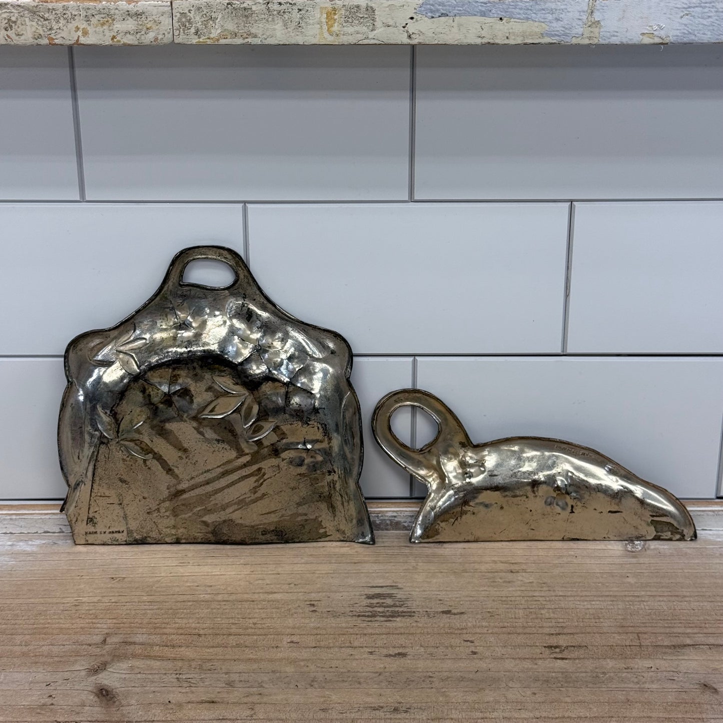 Wilmot Crumb Sweeper & Silent Butlers Silver Plate Lot of 3