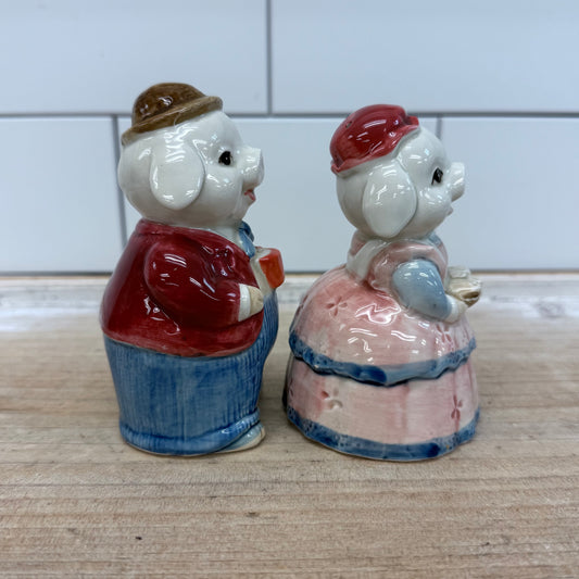 Otagiri Mr. & Mrs. Pig Ceramic Salt & Pepper Set