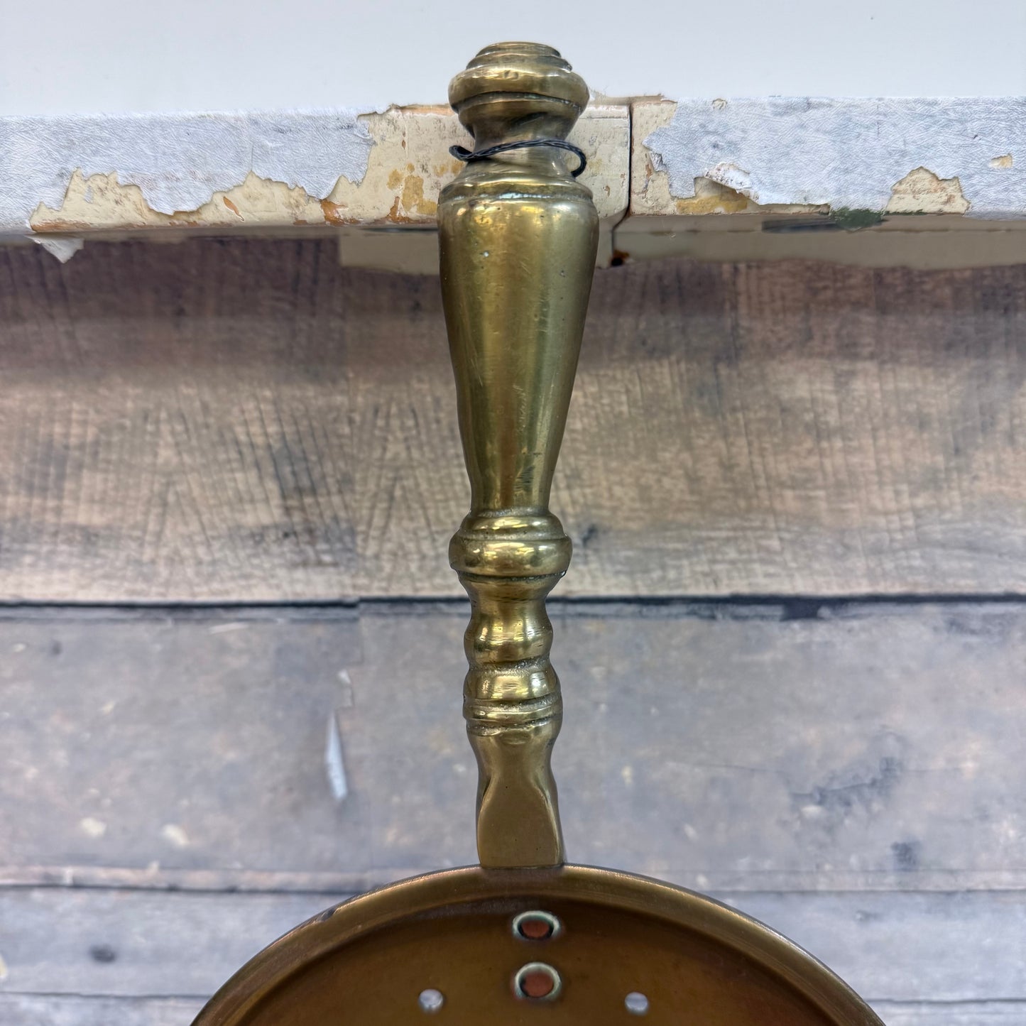Brass Cream Skimmer