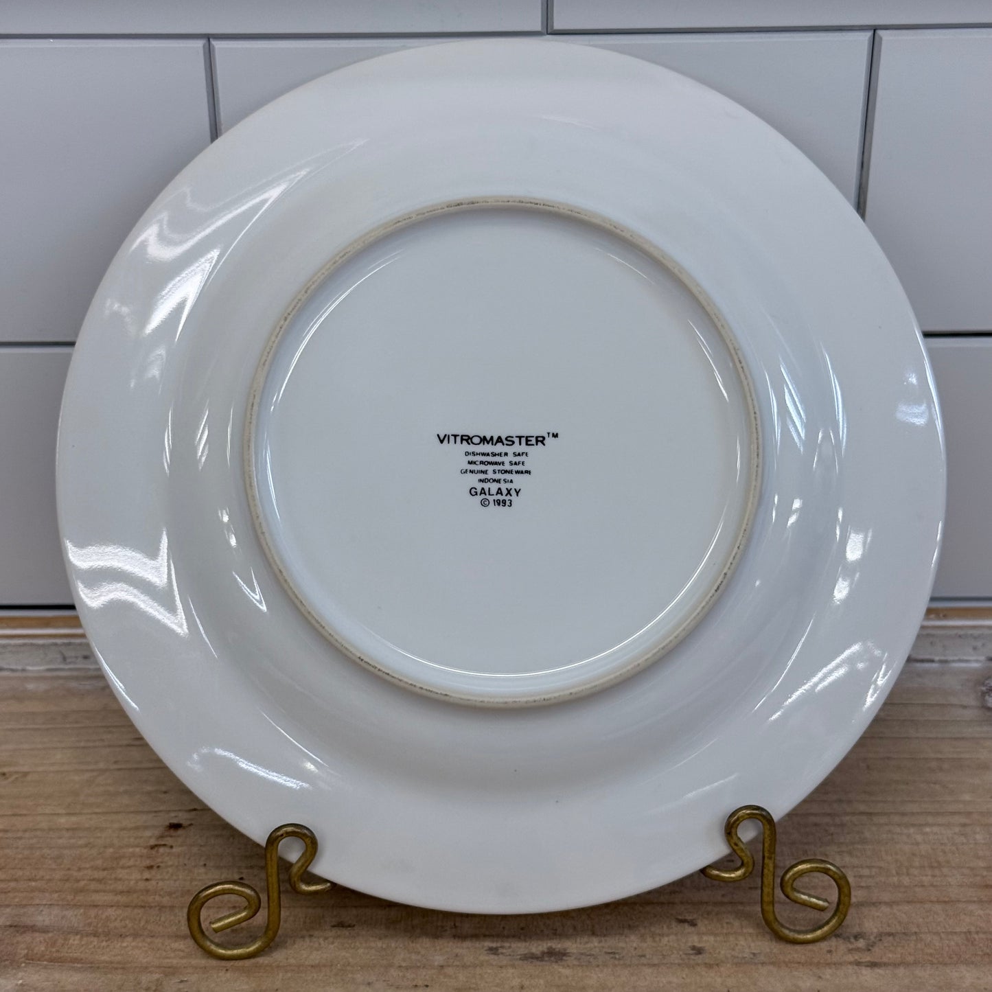 Vitromaster Galaxy Sun Moon Celestial Stoneware Plate 1993