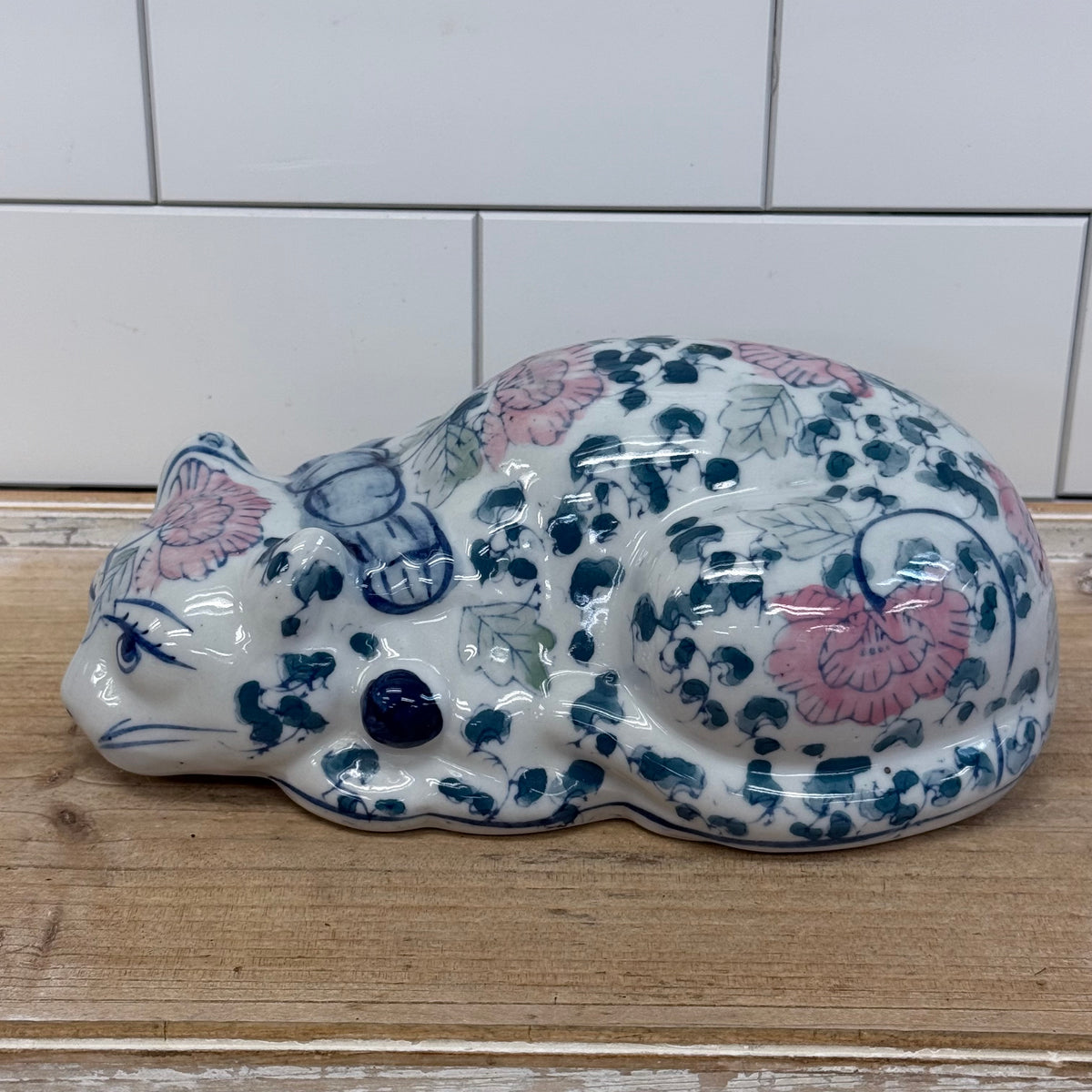 Chinoiserie Porcelain Floral Cat Figurine