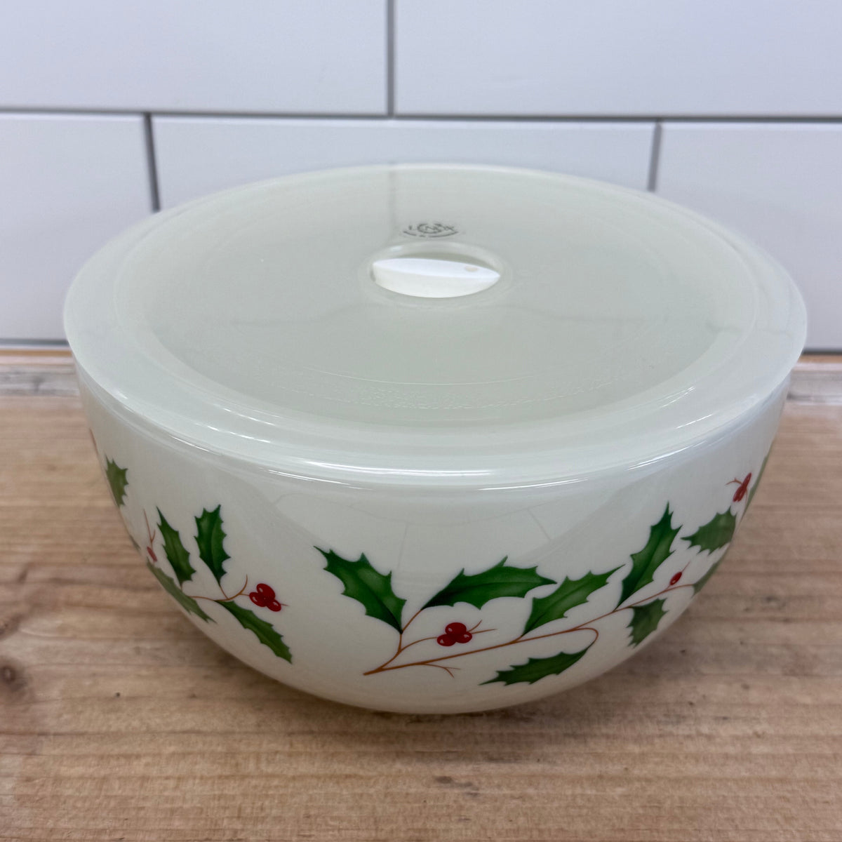 Lenox Holiday Holly Berry Serving Bowls Plate Mugs Selection