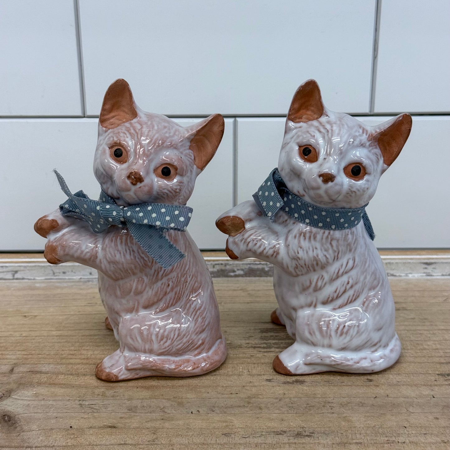 UCGC Cat Figurines Set of 2 Glazed Terracotta 1987