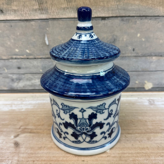 Chinoiserie Floral Porcelain Jar Selection