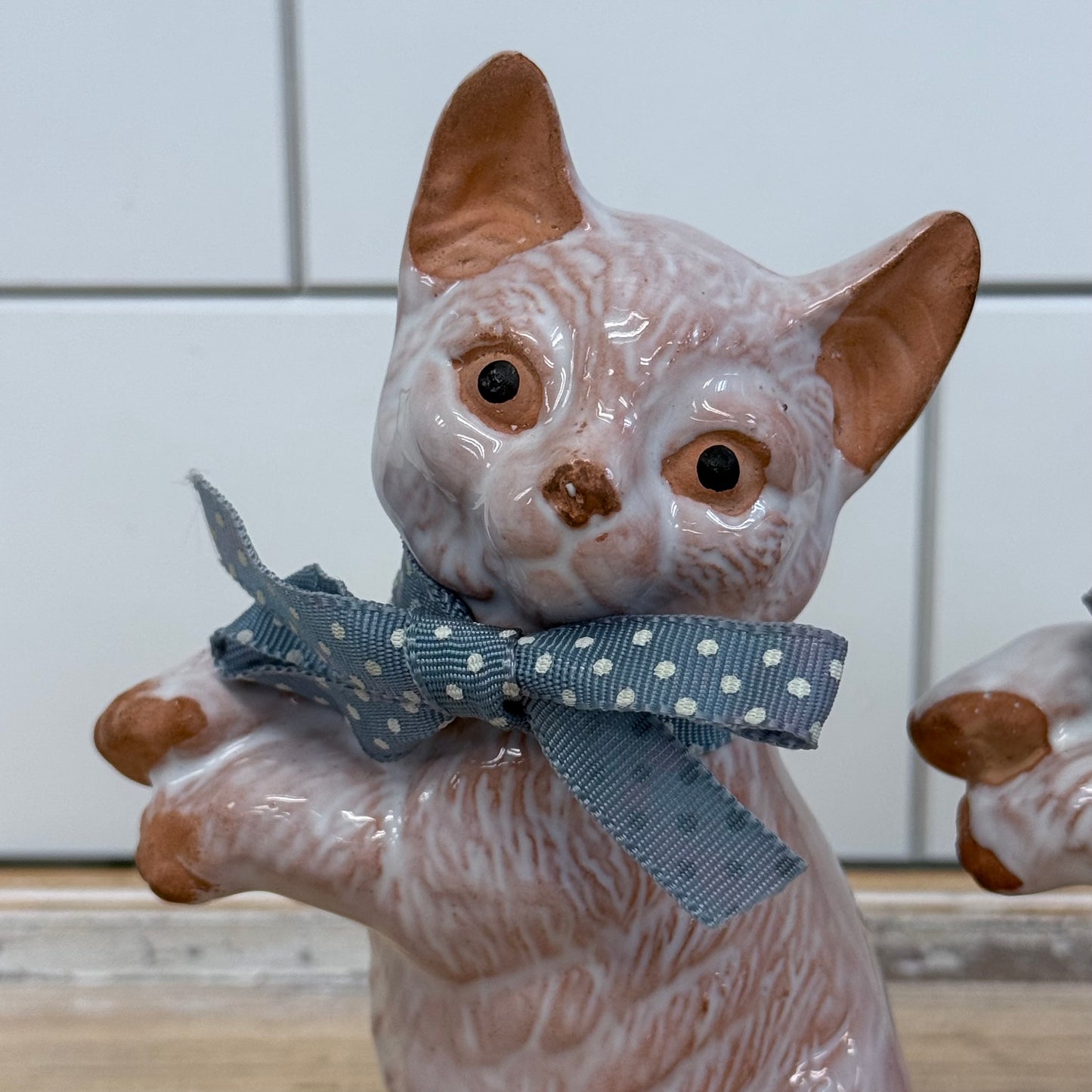 UCGC Cat Figurines Set of 2 Glazed Terracotta 1987