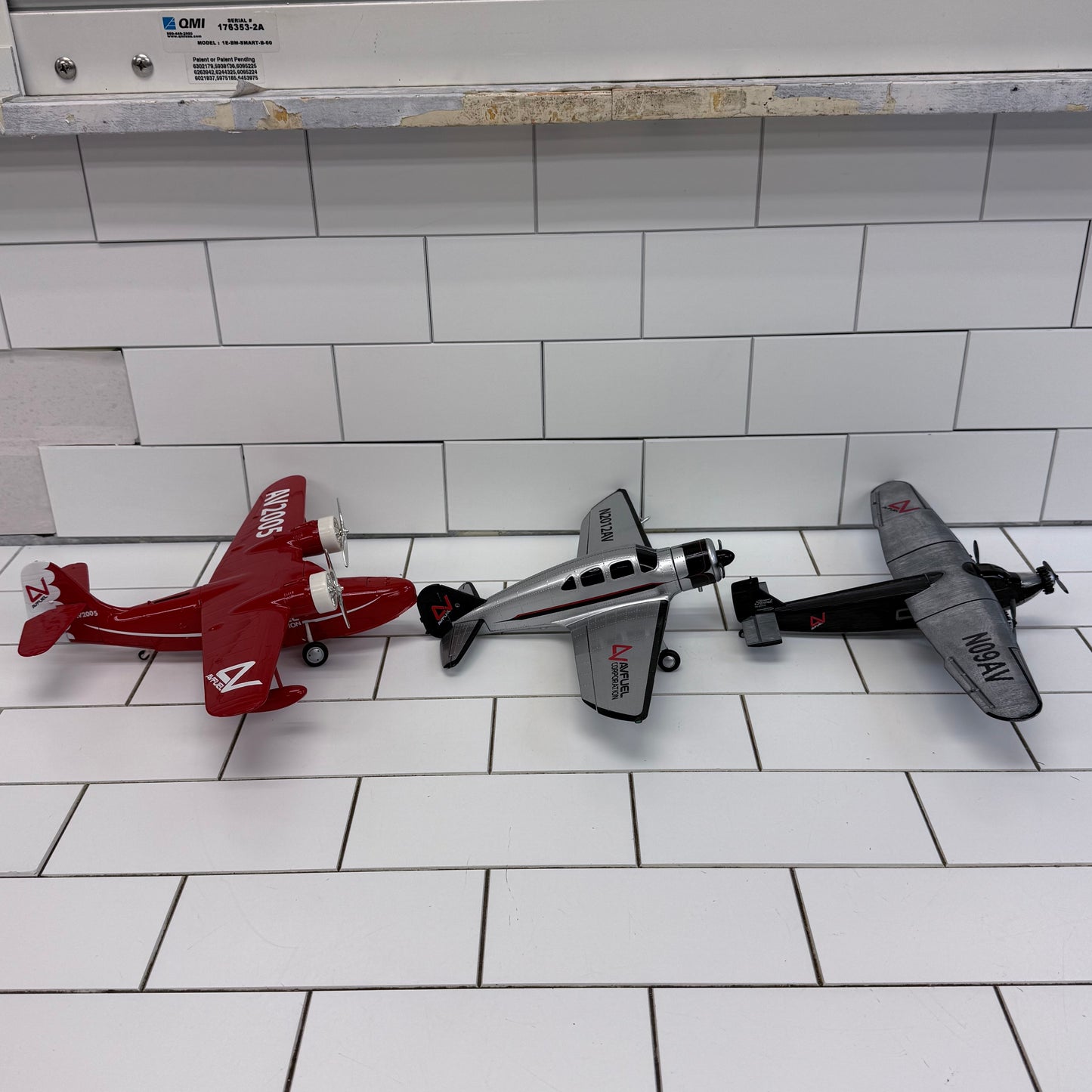 ERTL Auto World Die Cast Airplane Banks Lot 7