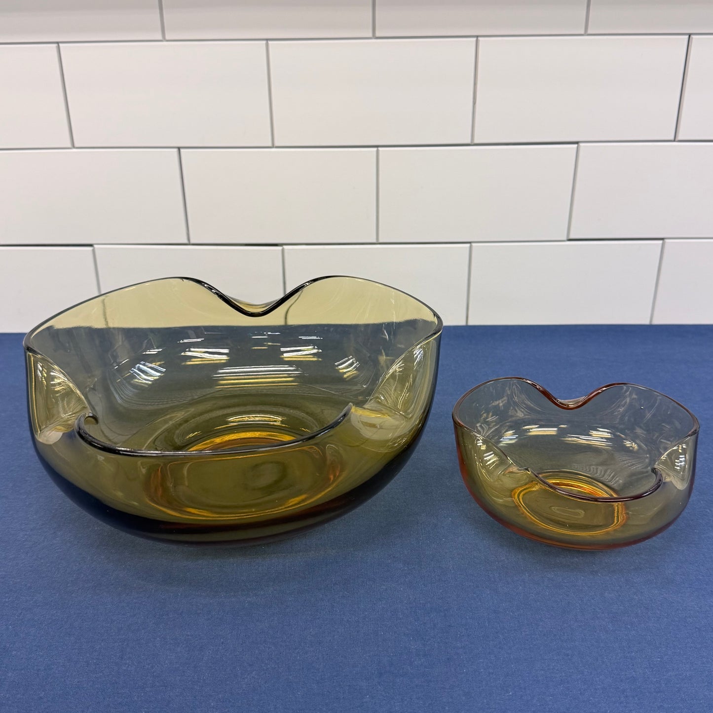 Anchor Hocking Accent Amber Glass Chip Dip Bowl Set Vintage 1960s
