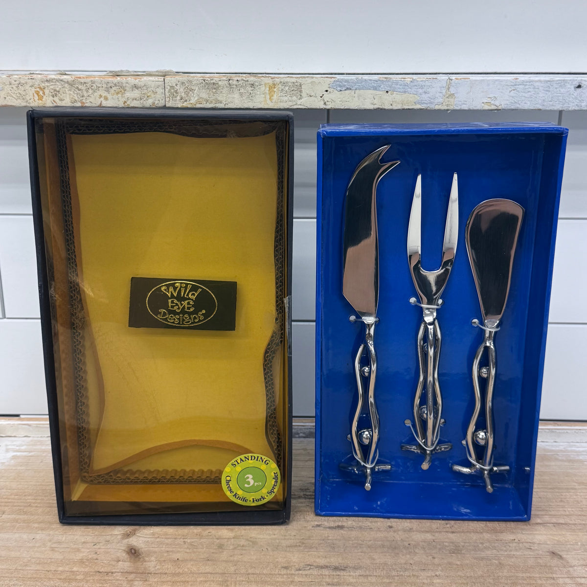 Wild Eye Designs Standing Cheese Knife Fork Spreader Set of 3