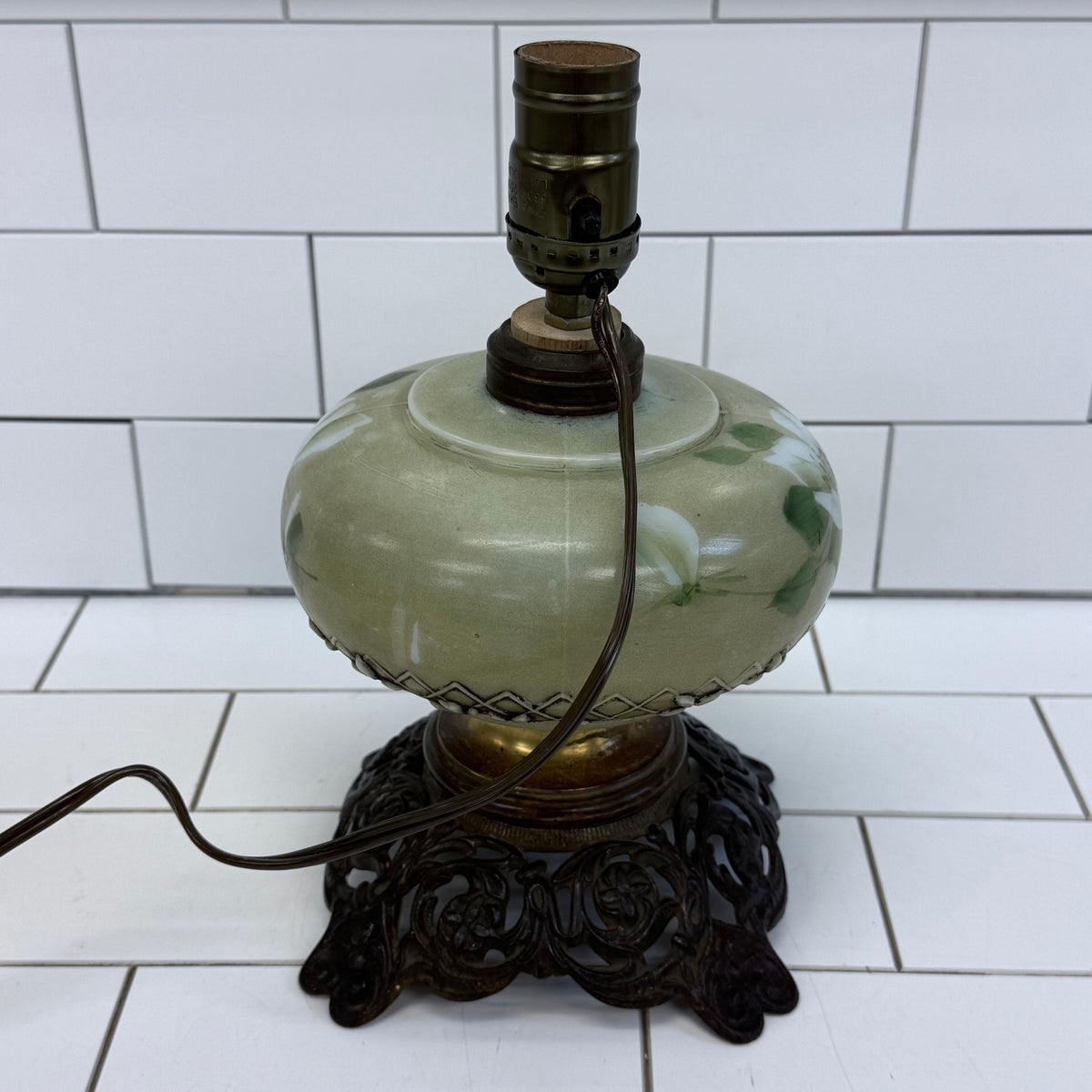 Victorian Style Floral Ceramic Table Lamp Ornate Metal Base