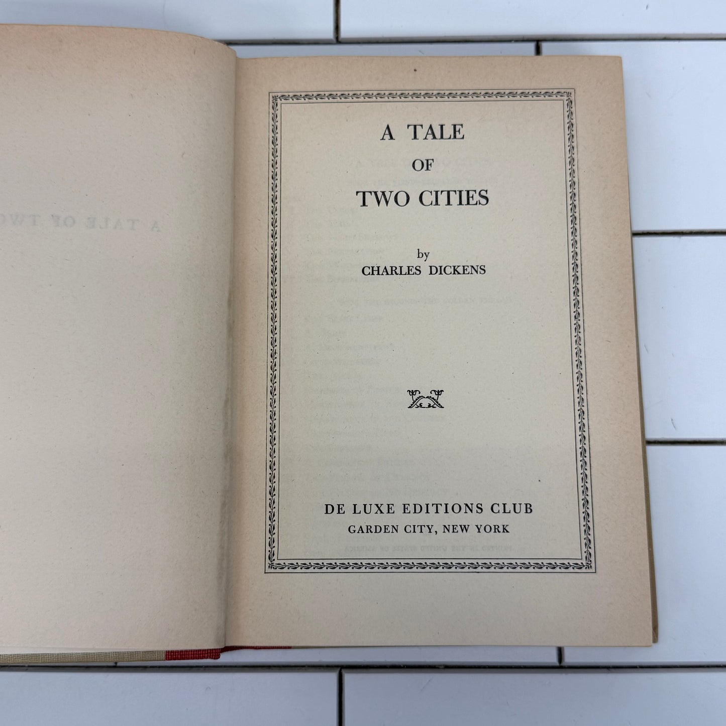 De Luxe Editions Club Vintage Fiction Book Set of 5