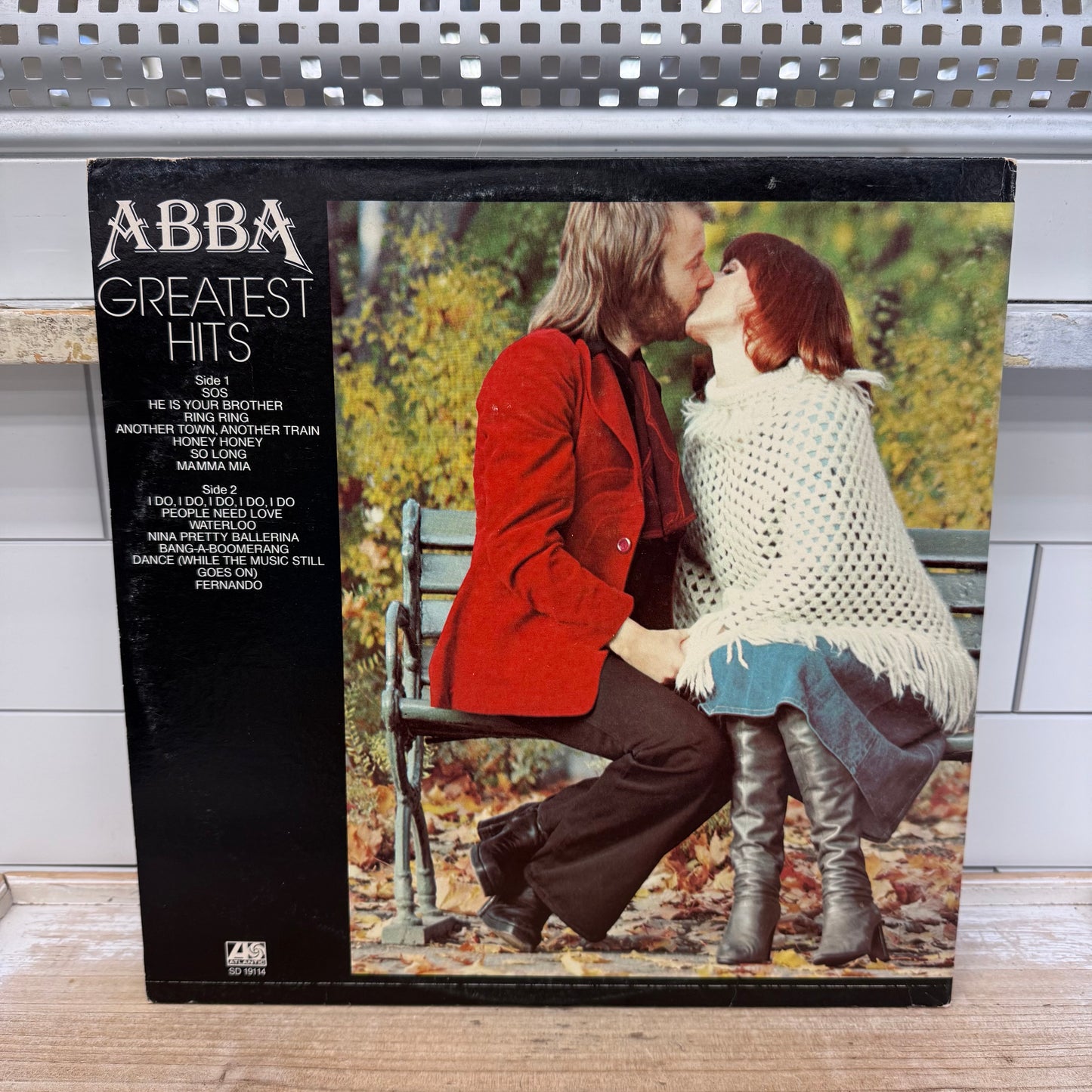 ABBA Greatest Hits Vinyl Record 1976 LP