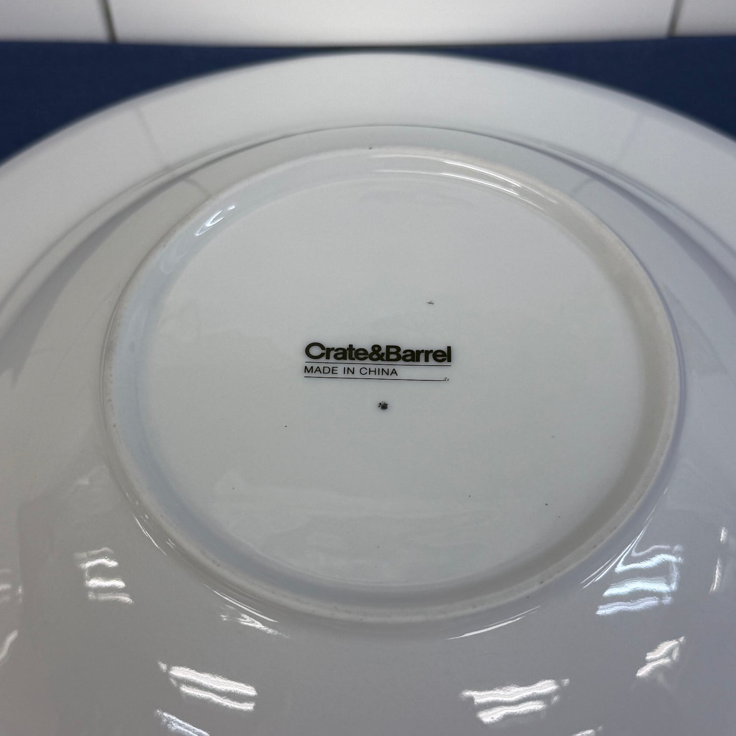 Crate & Barrel Tomato Pasta Bowls Set of 4 Ceramic Dinnerware