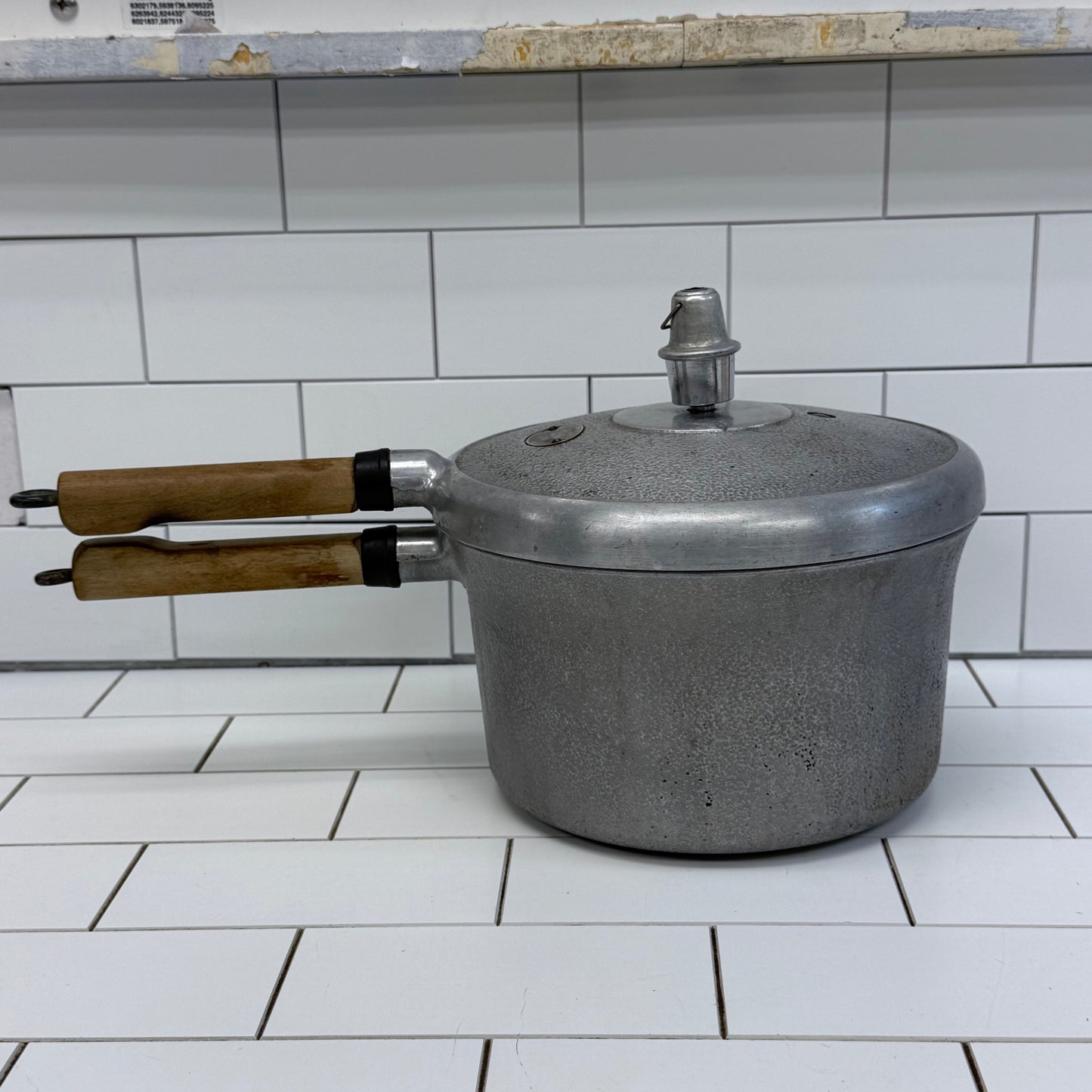 Vintage Presto 4 Qt Pressure Cooker Cast