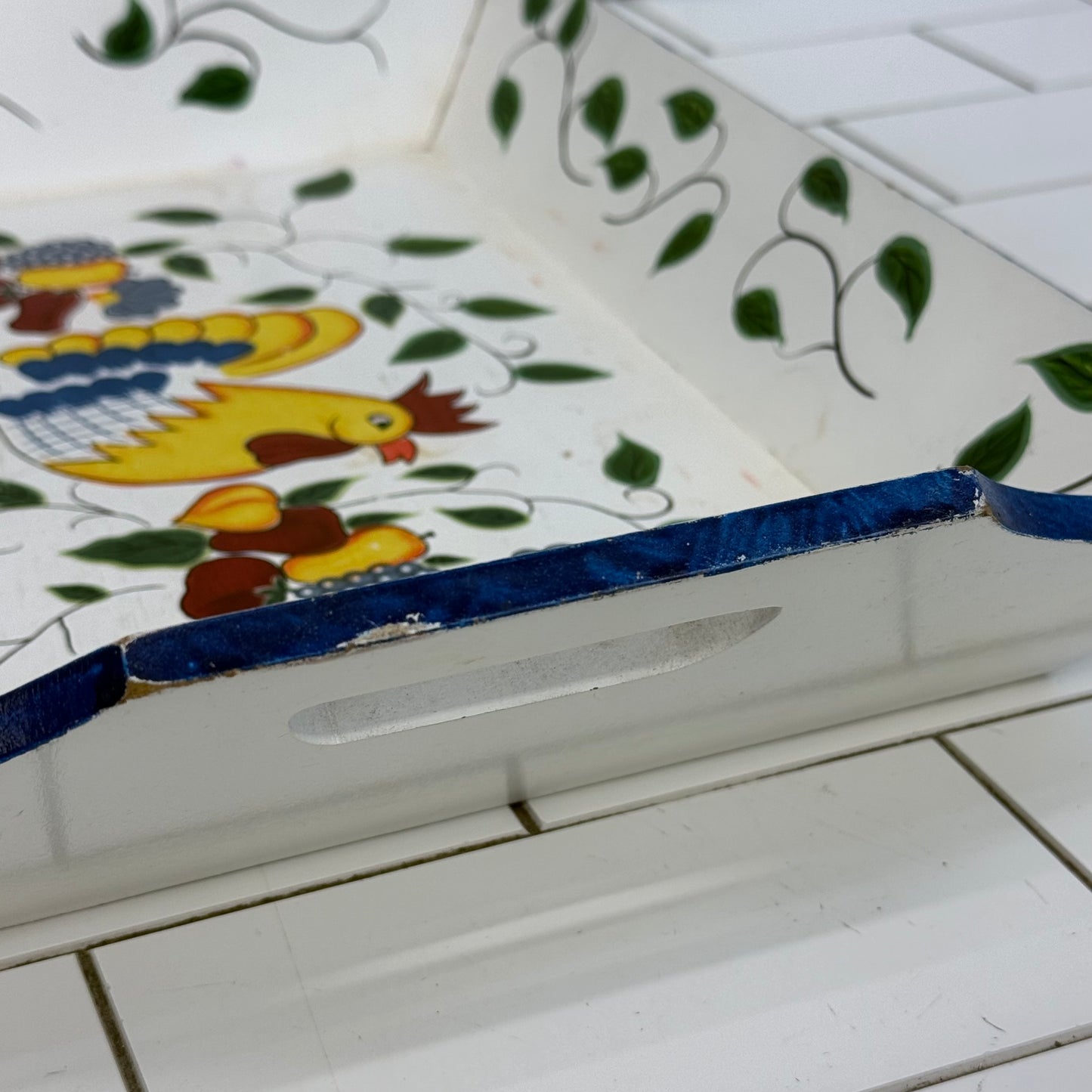 Style-Eyes Baum Bros Provence Rooster Hand Painted Tray