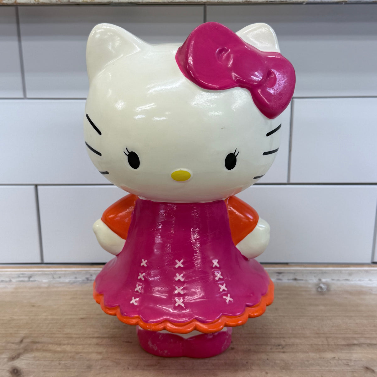 Hello Kitty Sanrio Figure Pink Orange Dress FAB Starpoint 2012