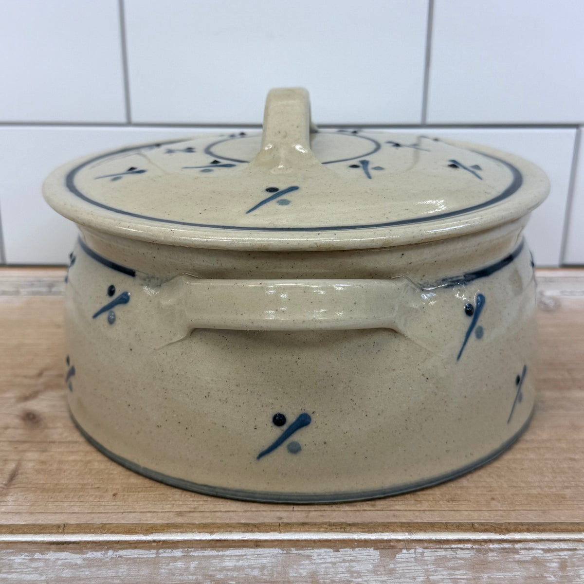 Stoneware Covered Casserole Pottery Serving Dish