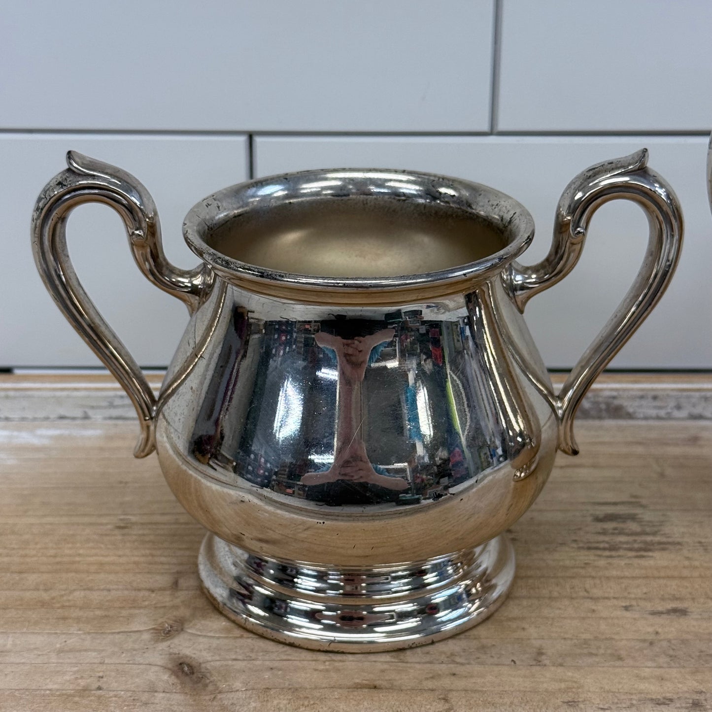 Reed & Barton Jamestown Silverplate Sugar & Creamer Set