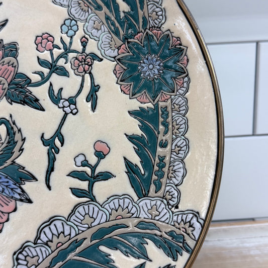 Chinoiserie Embossed Floral Plate Decorative Dish
