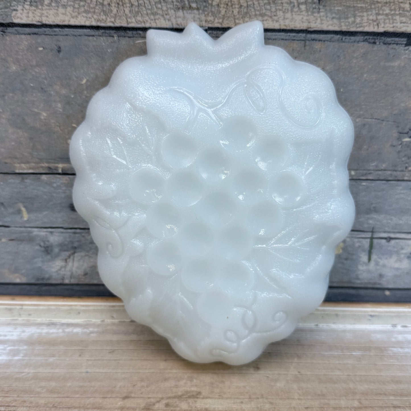 Embossed Grape Shaped Glass Dish Selection