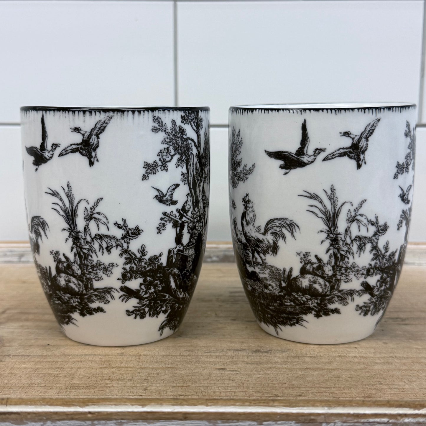 Aux Au Provence Rooster Toile Mugs Set of 2 Ceramic