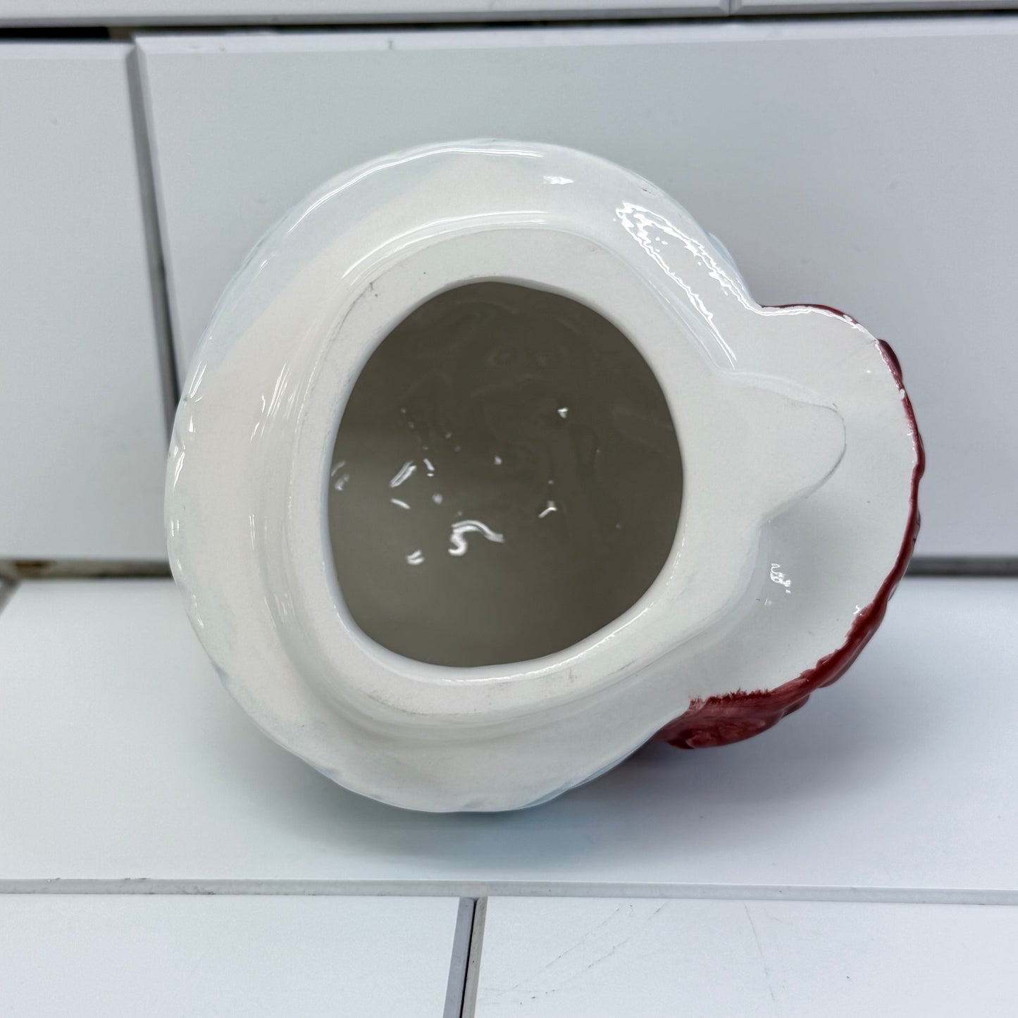 Avon St. Nicholas Teapot, Ceramic