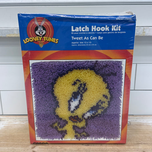 Caron Looney Tunes Tweety Bird Latch Hook Kit Sealed