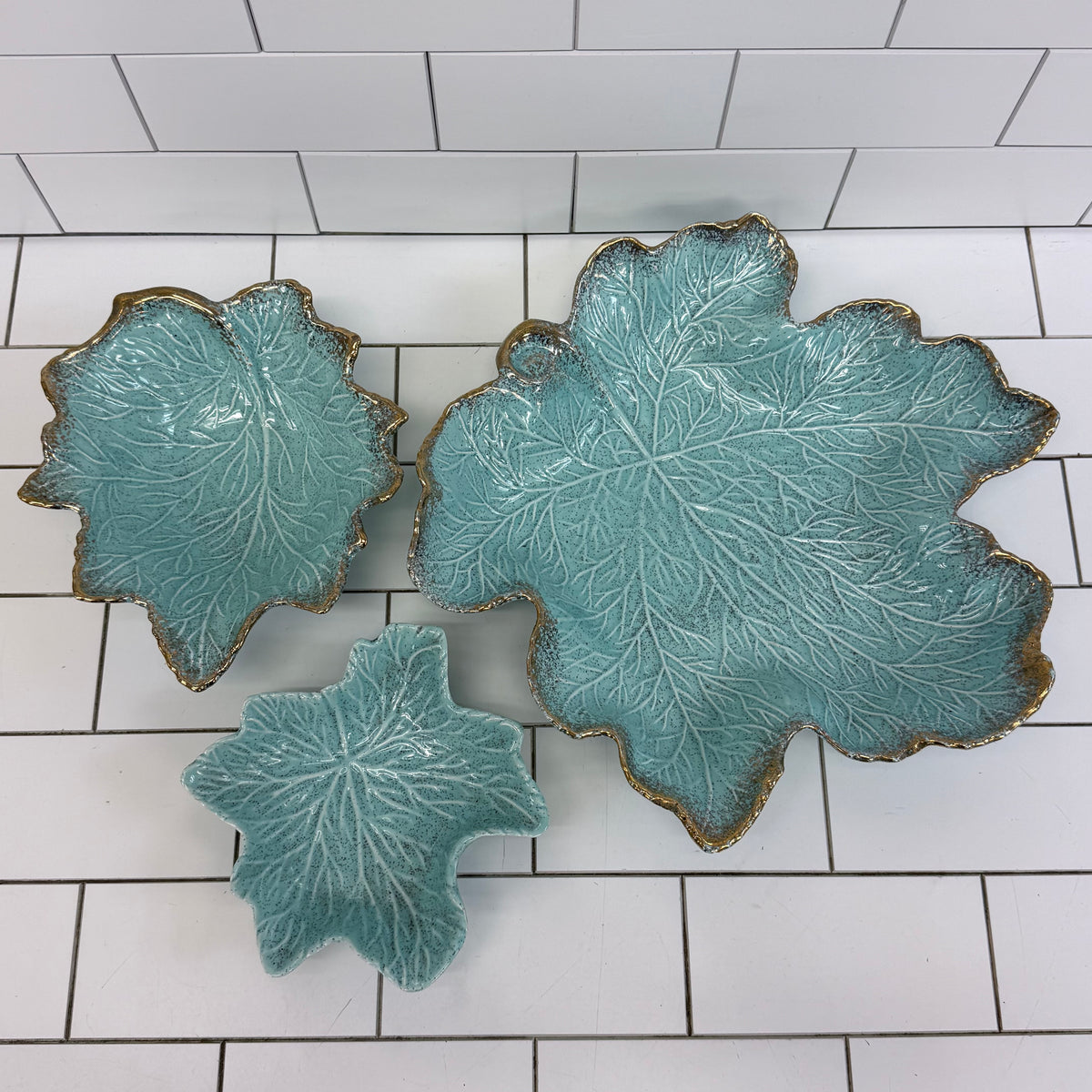 California Originals Turquoise Leaf Bowls Set of 3 Vintage 1960s