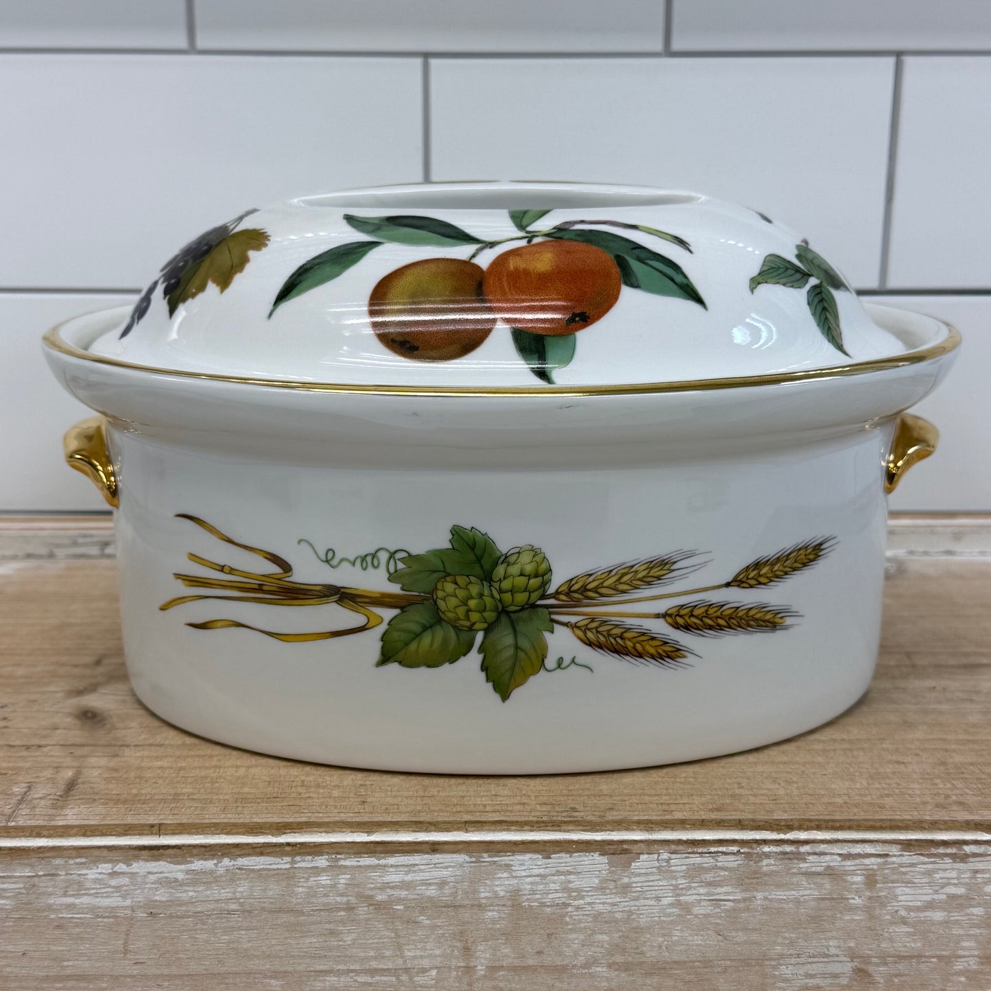 Royal Worcester Evesham Gold Covered Casserole Dish England
