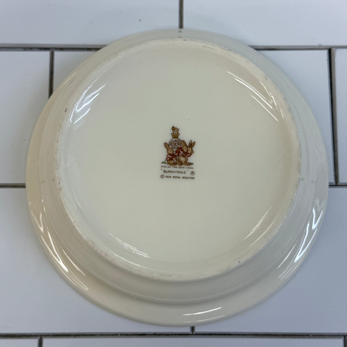 Royal Doulton Bunnykins TV Scene Child’s Bowl England