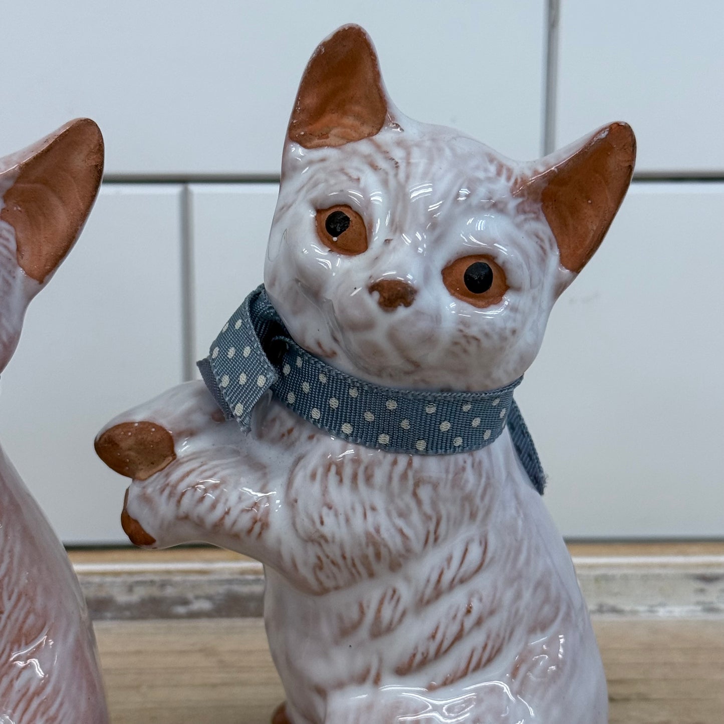 UCGC Cat Figurines Set of 2 Glazed Terracotta 1987