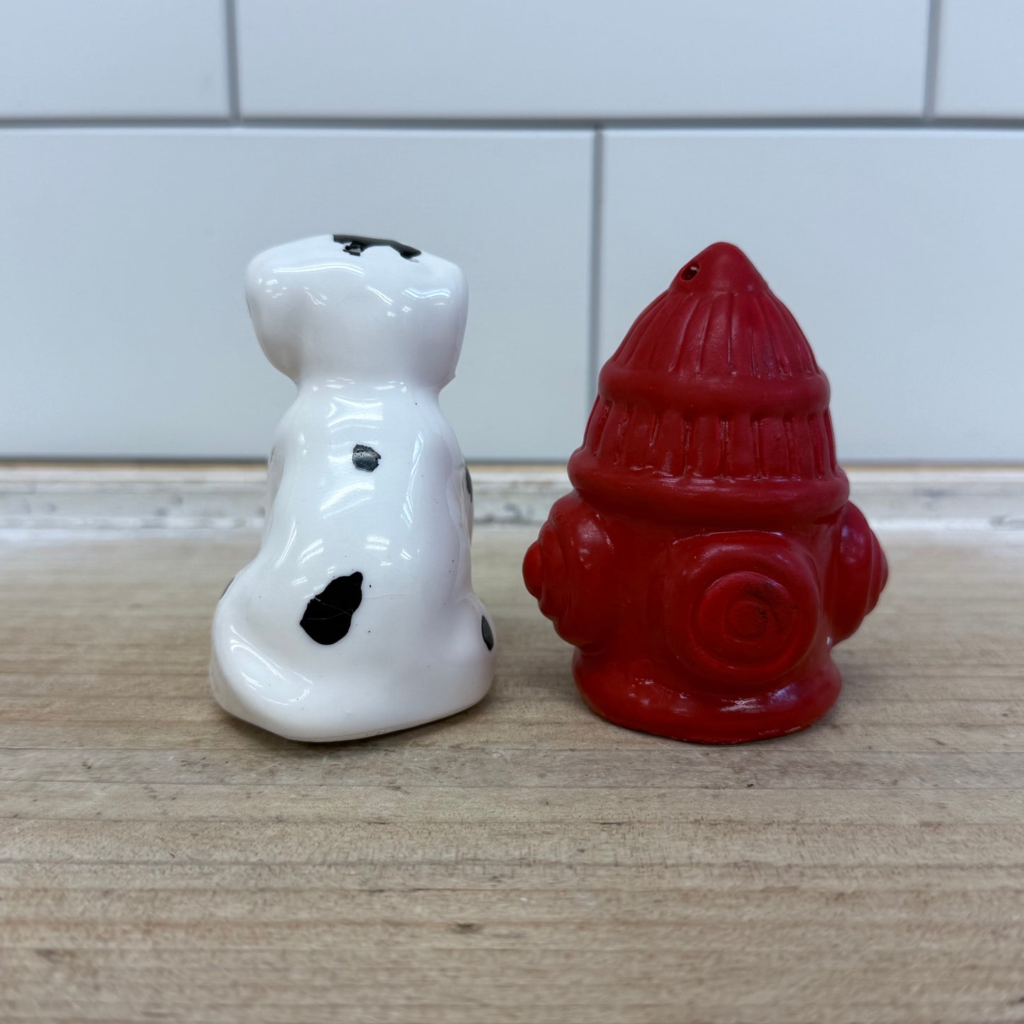 Dog n’ Fire Hydrant Salt & Pepper Set