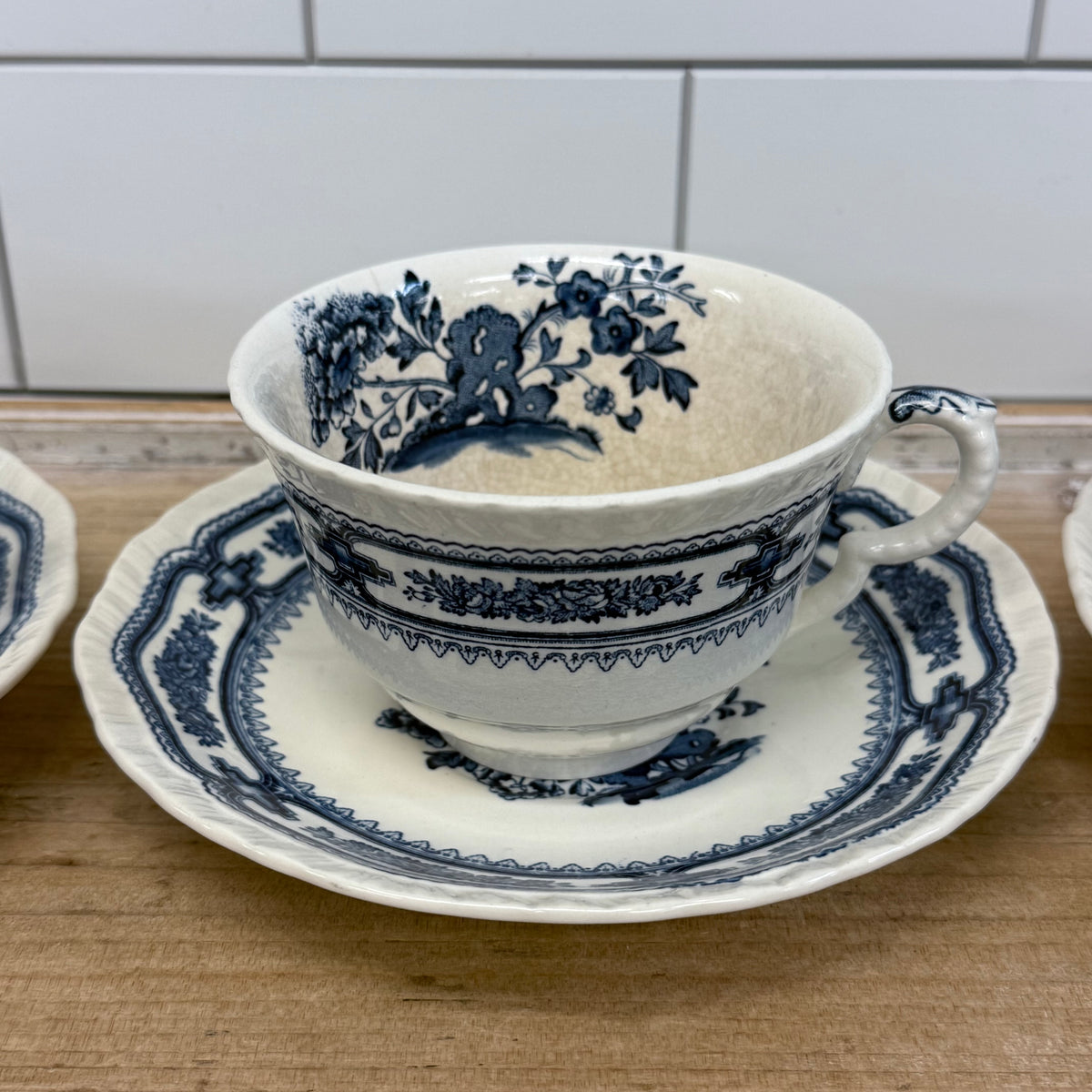 Mason's Manchu Blue Ironstone Teacups & Saucers Set