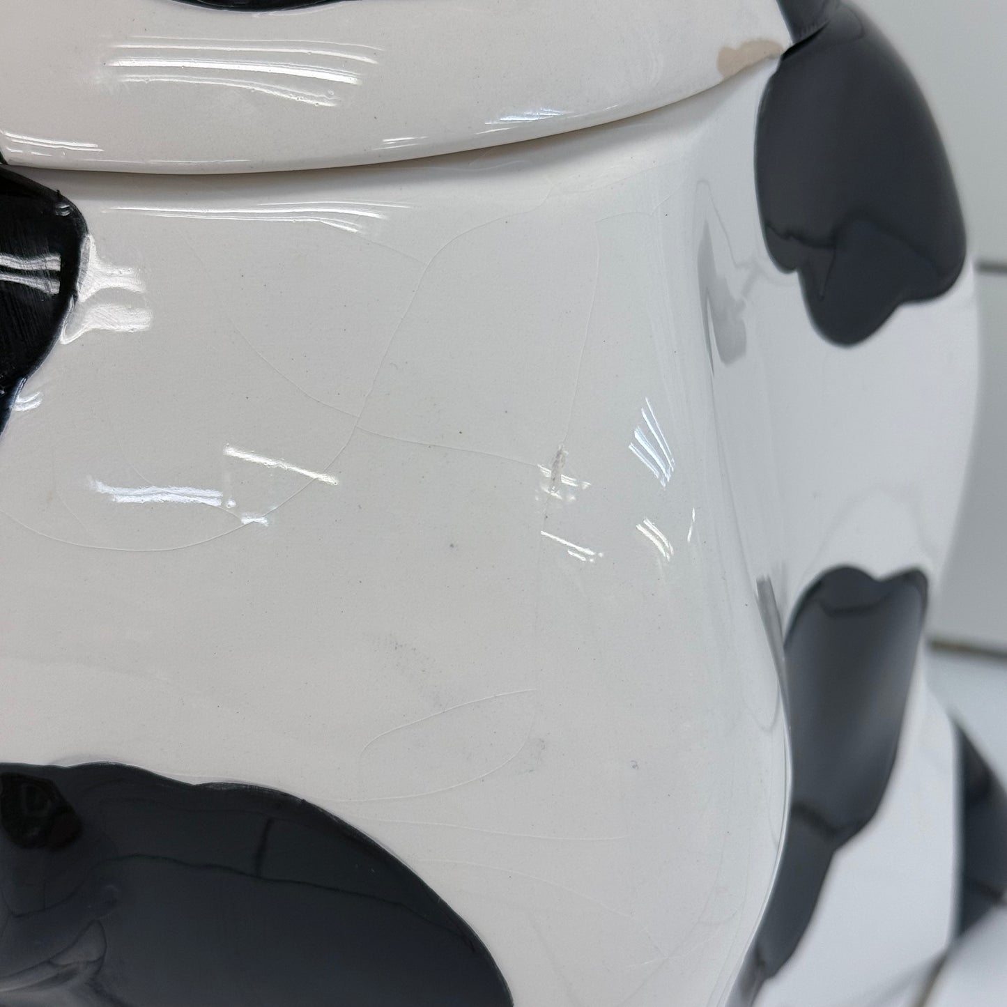 Lucky Yuppy Puppy Belles the Cow Ceramic Cookie Jar 1999